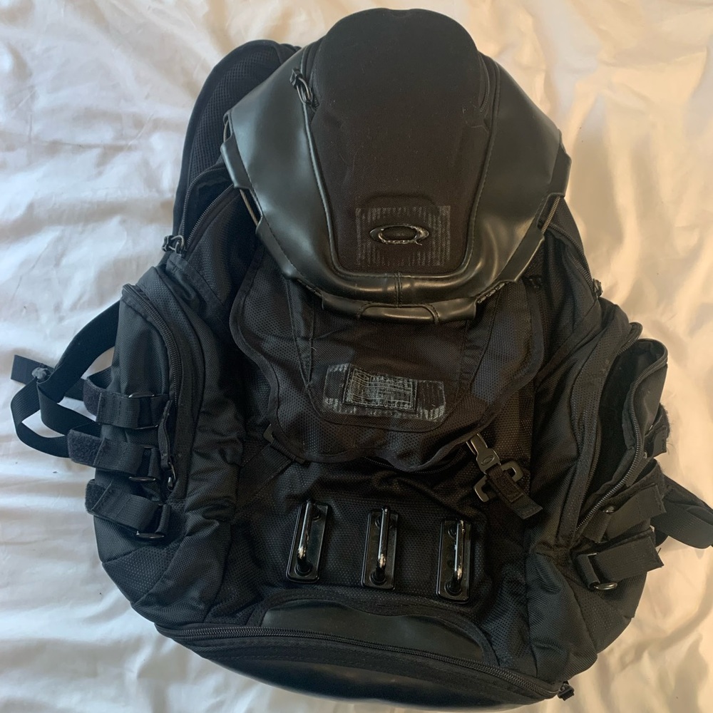 Oakley Kitchen Sink Backpack